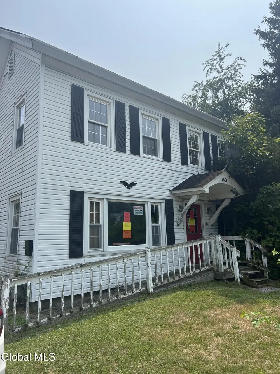 180 S Main St