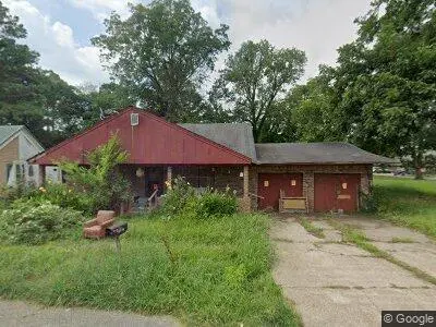 309 King Ave E