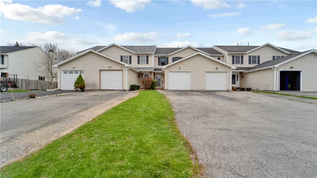 5743 Running Brook Rd
