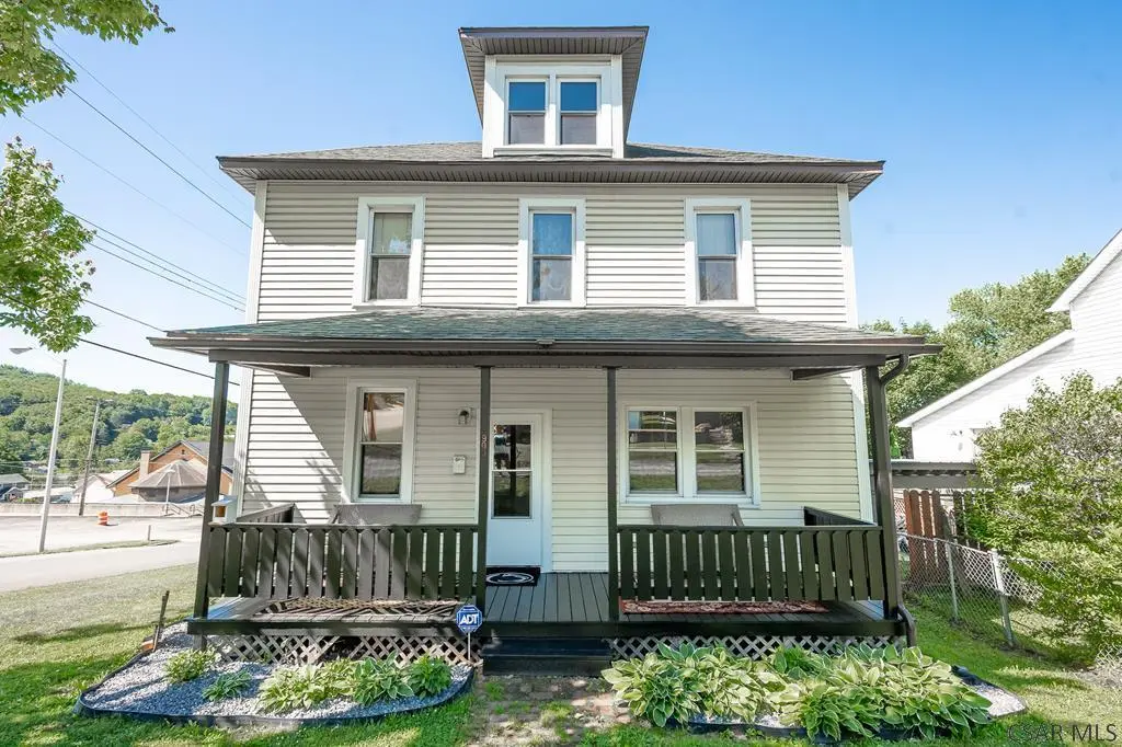 900 Elder Ave
