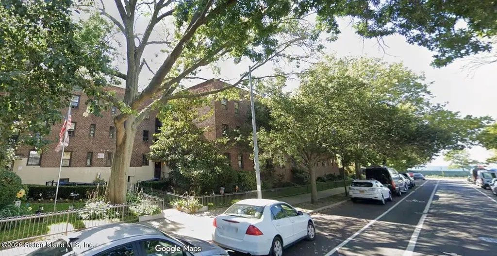 8895 Bay 16th St Unit 2b