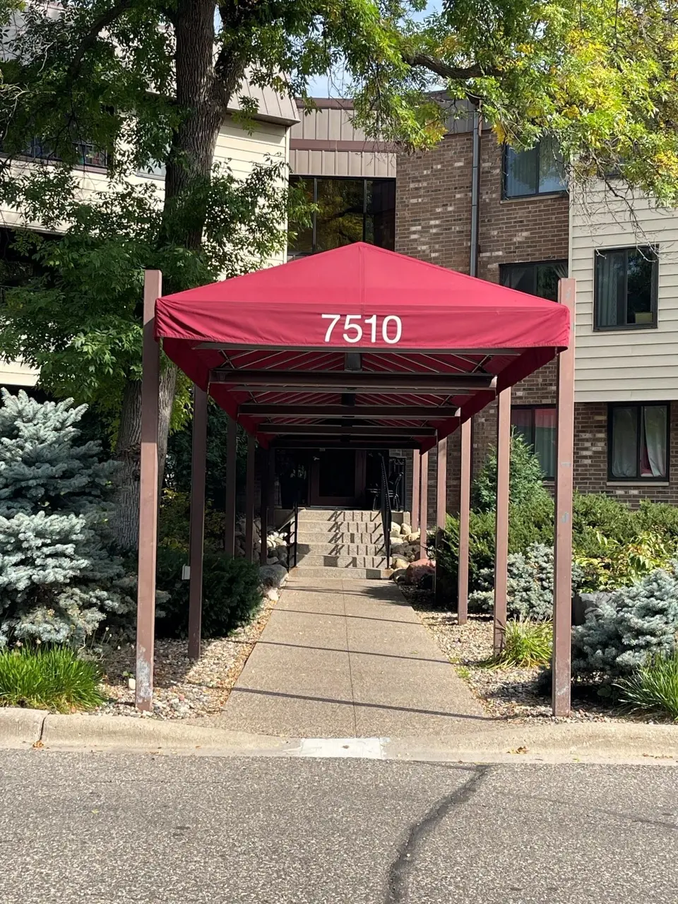 7510 Cahill Rd Unit 119B