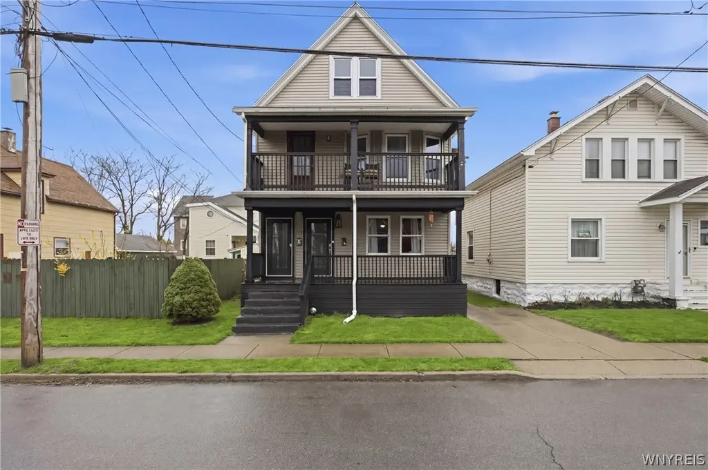 105 Edson St