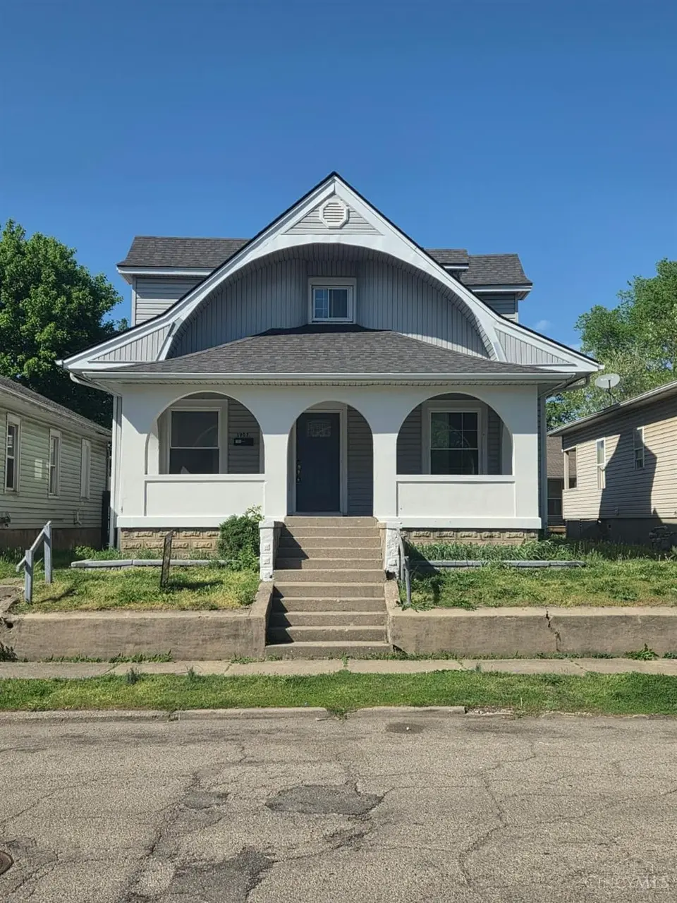 1907 Hill Ave