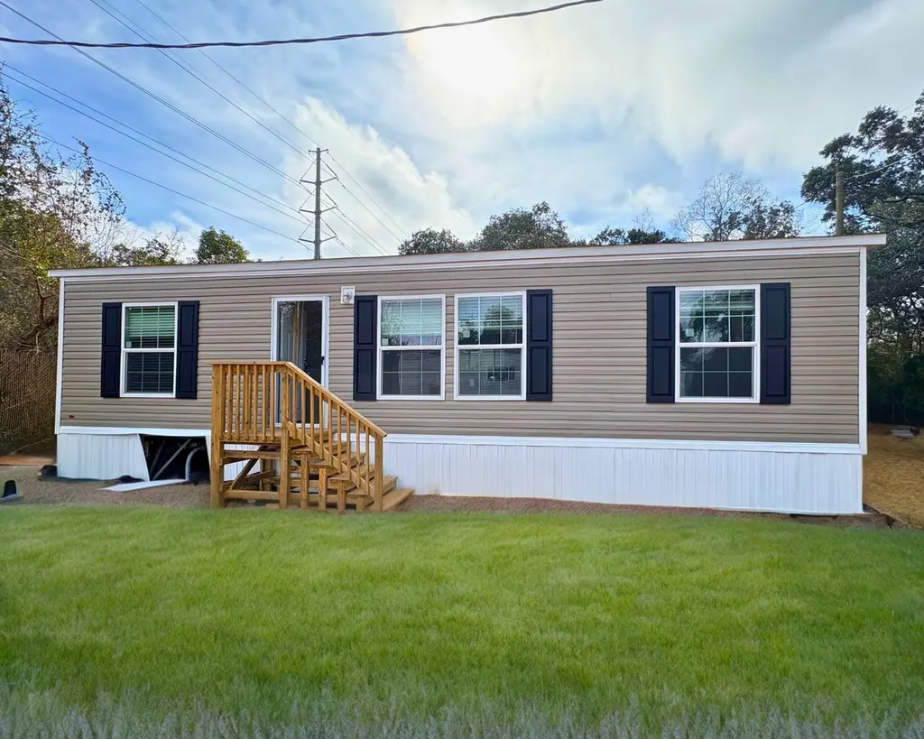 901 Massachusetts Ave #53