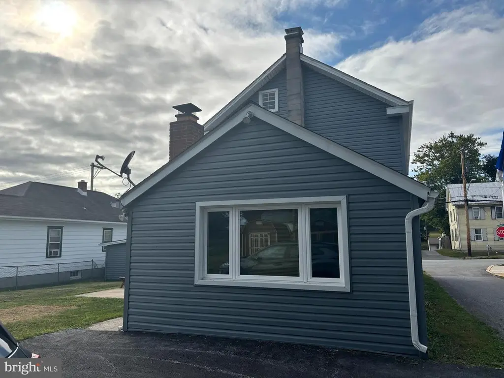 207 Market St