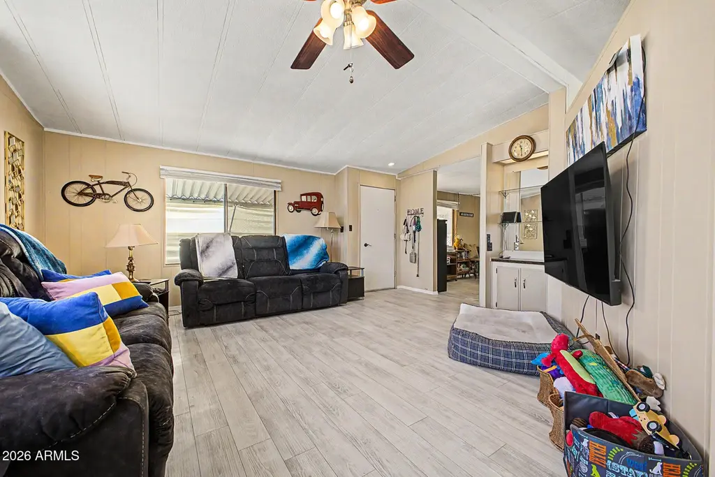 2609 W Southern Ave #135