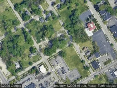 310 W 6th St