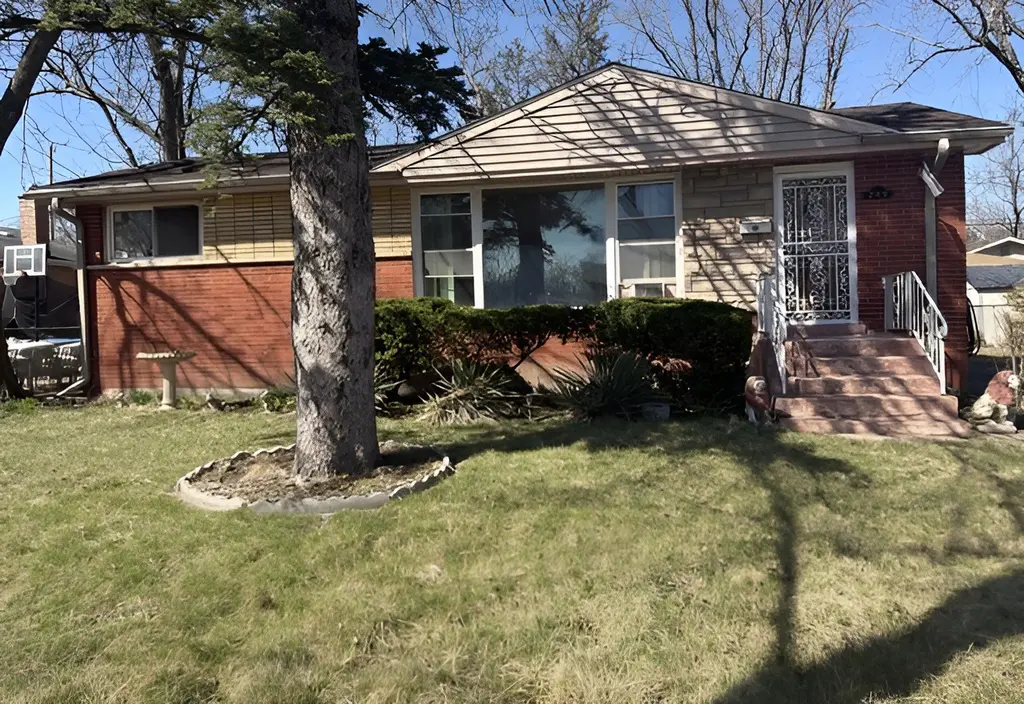 249 Eddy St