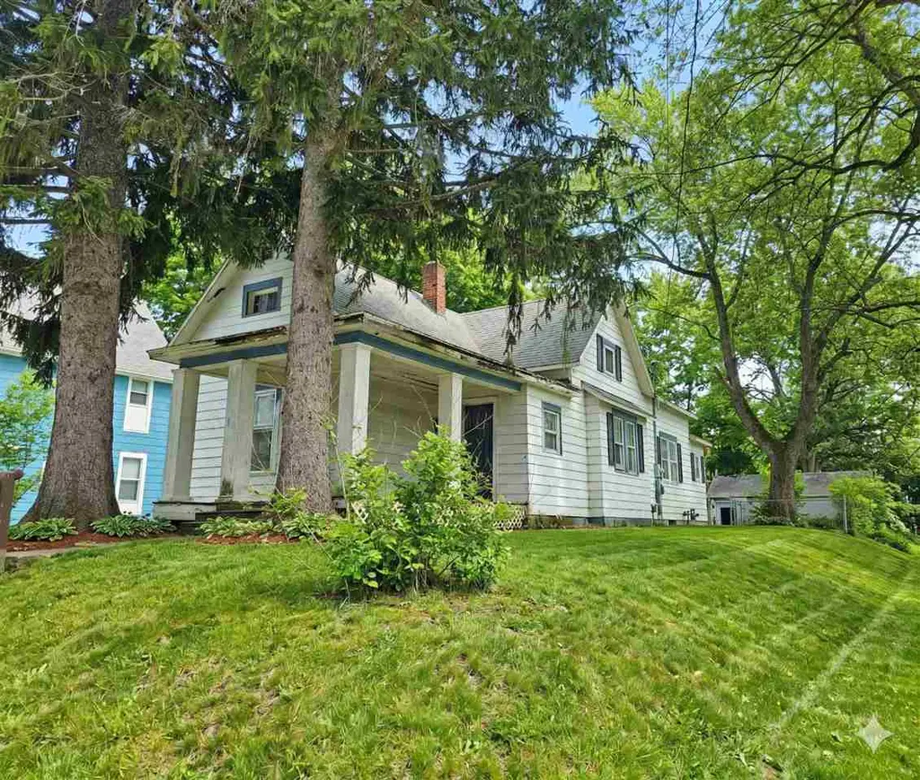 125 W 20th St