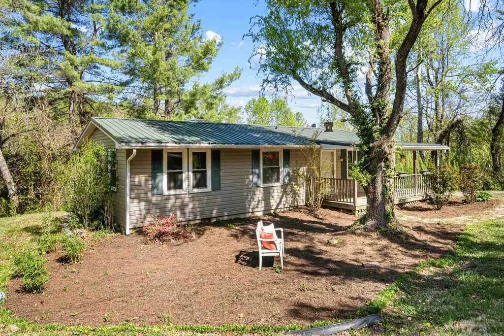 2274 Gingerbread Rd