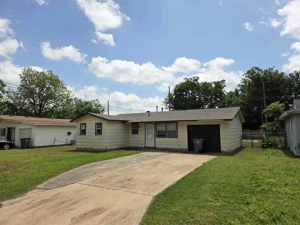 418 NW Glendale Dr