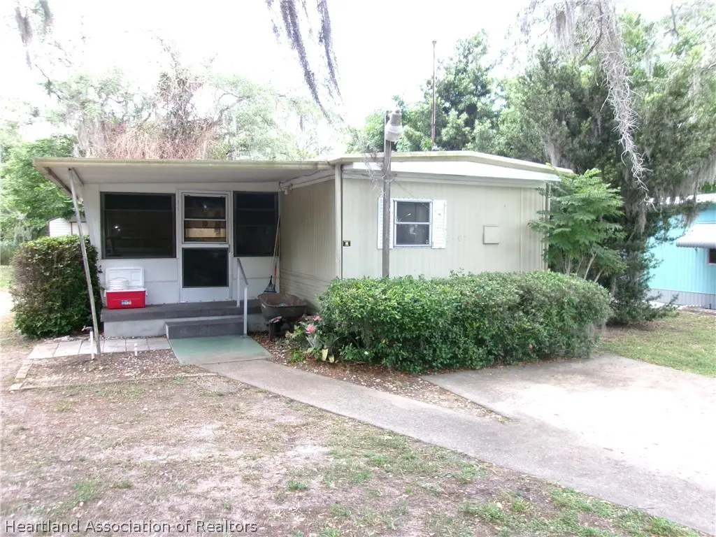 3407 Desoto City Rd