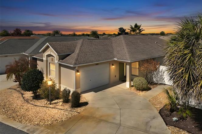 2149 Sandalwood Pl