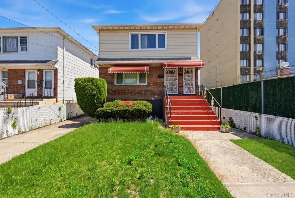 442 Beach 68th St