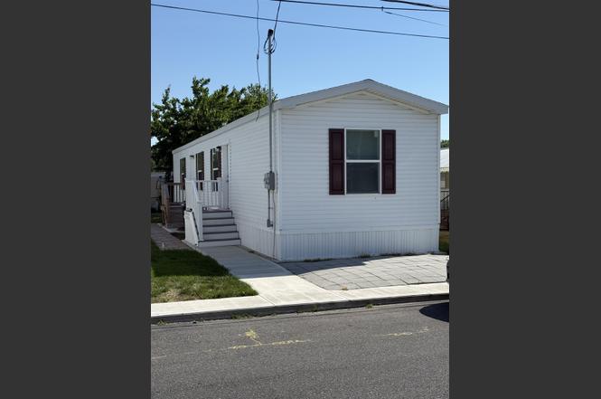 234 Maurice Blvd
