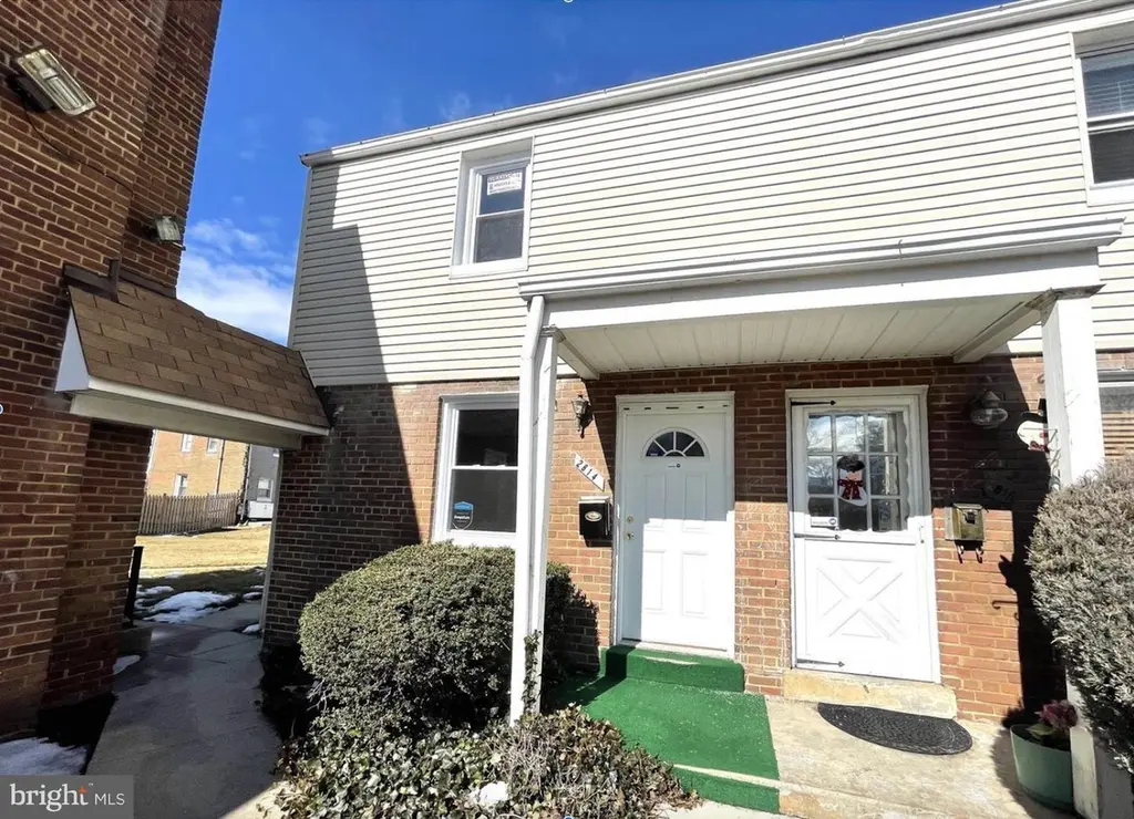 2814 Keating St #163