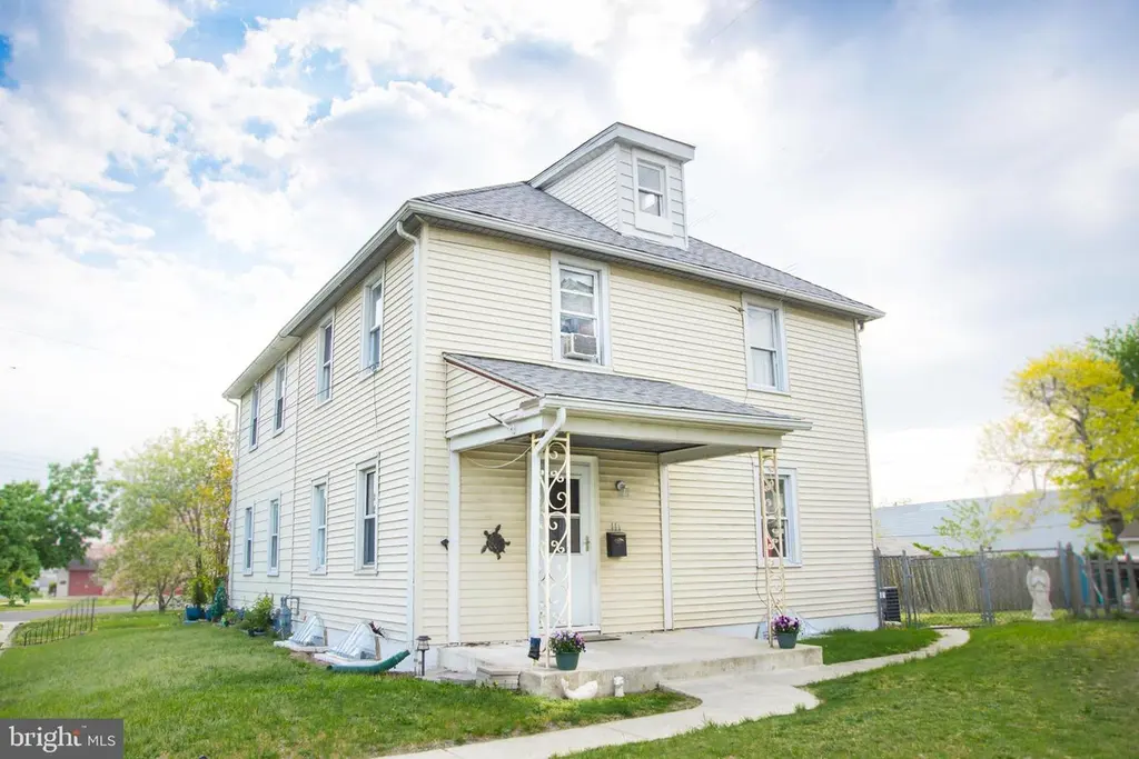 111 N Wilson Ave