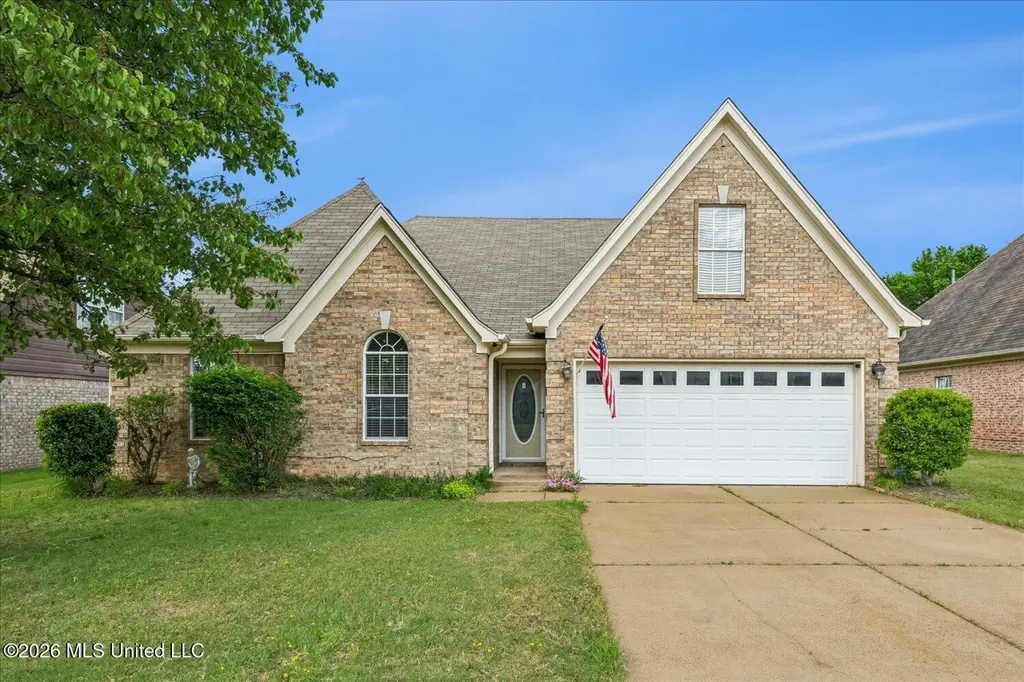 7238 Crape Myrtle Dr