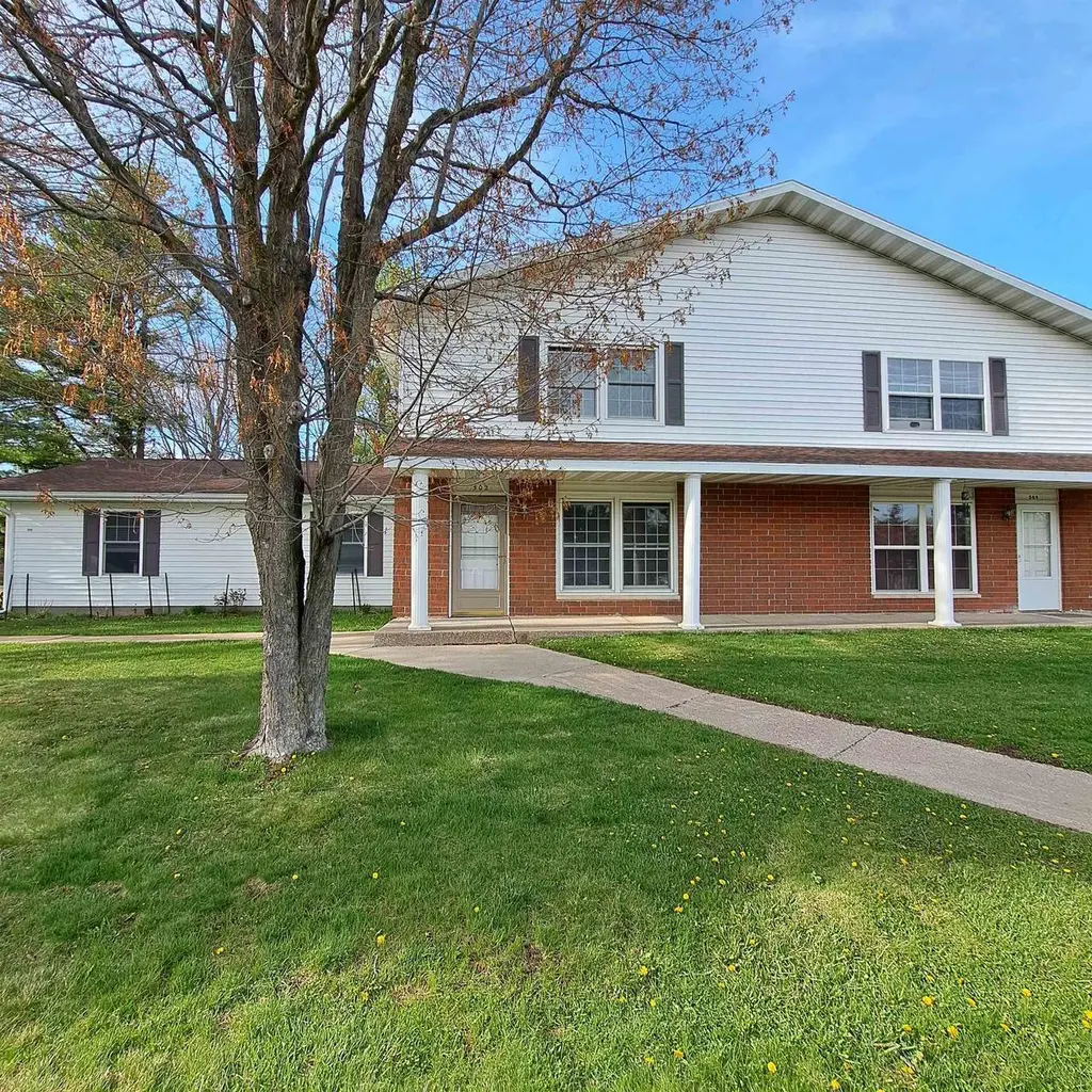 502 Johns Dr Unit B