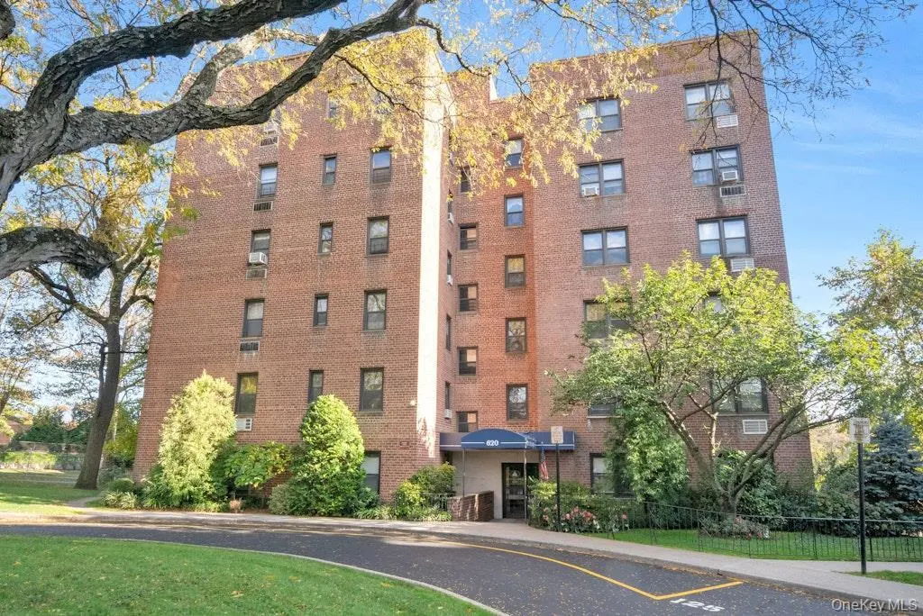 620 Pelham Rd Unit 6G