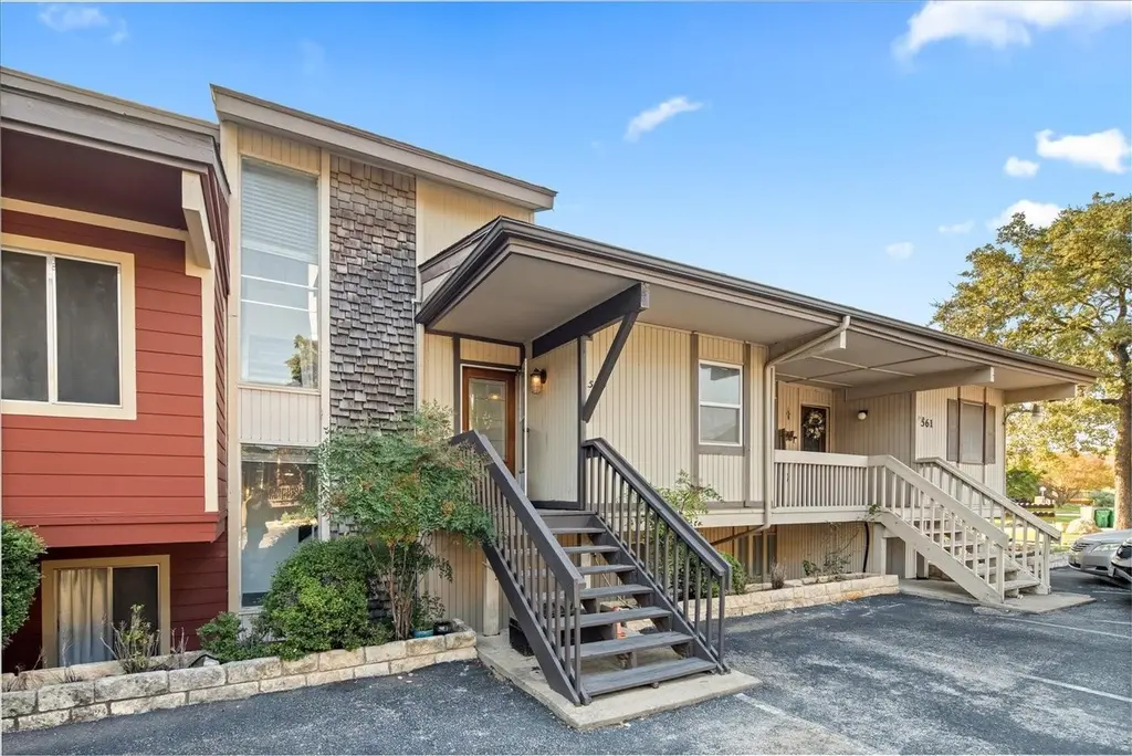 559 Demarett Dr