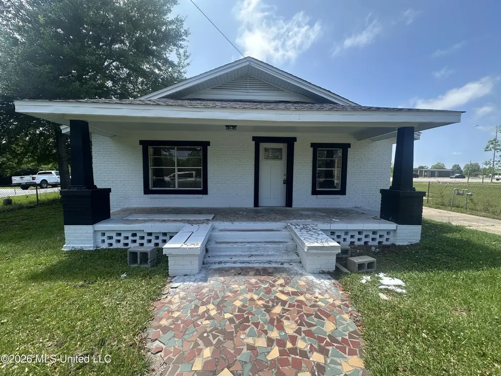 8107 Alabama Ave