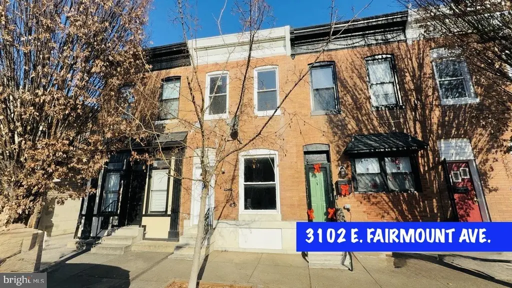 3102 E Fairmount Ave