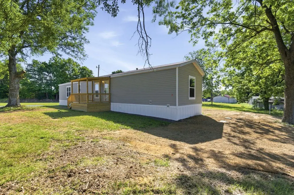 1222 County Road 1755