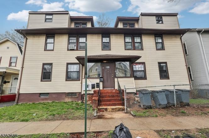 277 S Clinton St #4