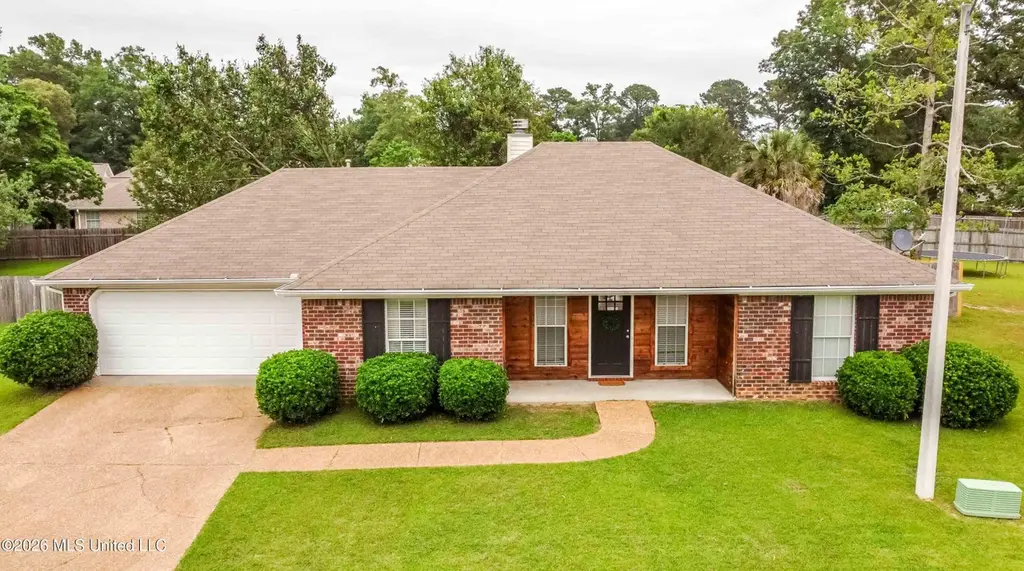 1038 Spanish Oak Dr