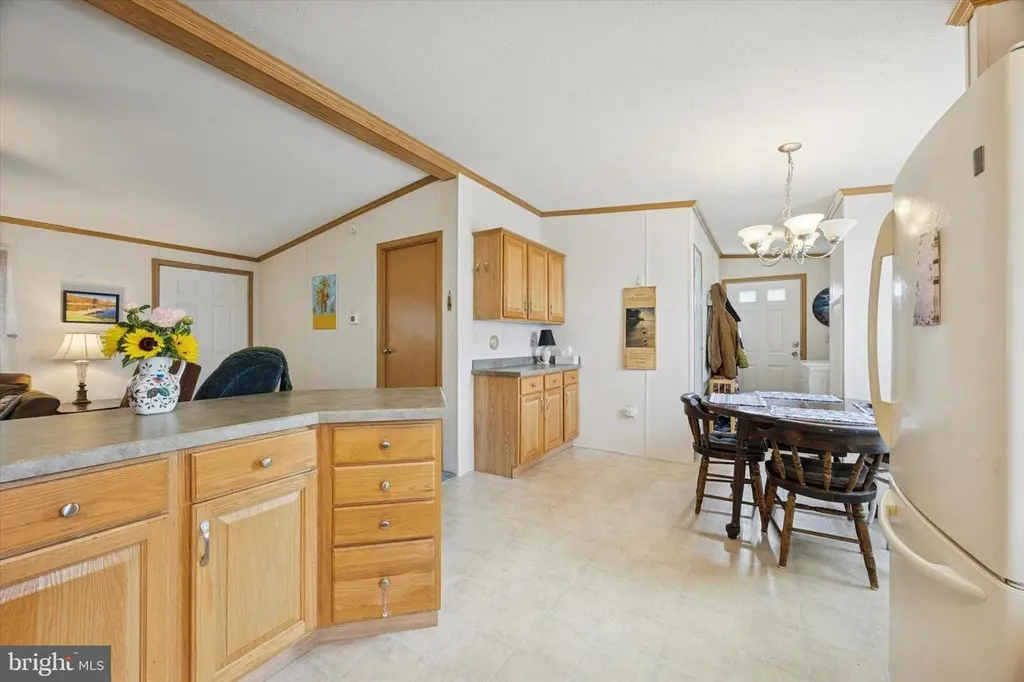 147 Third Ave