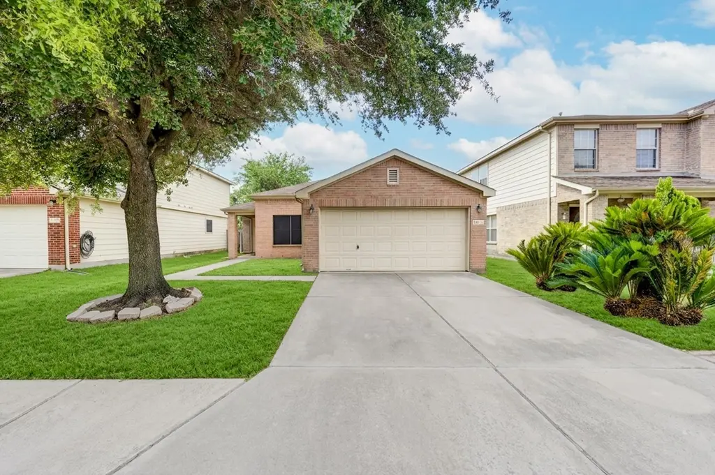 15623 Clarks Fork Ct