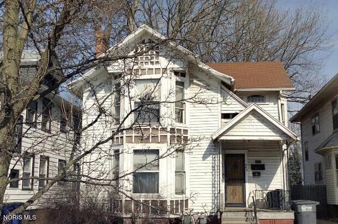 842 Lincoln Ave