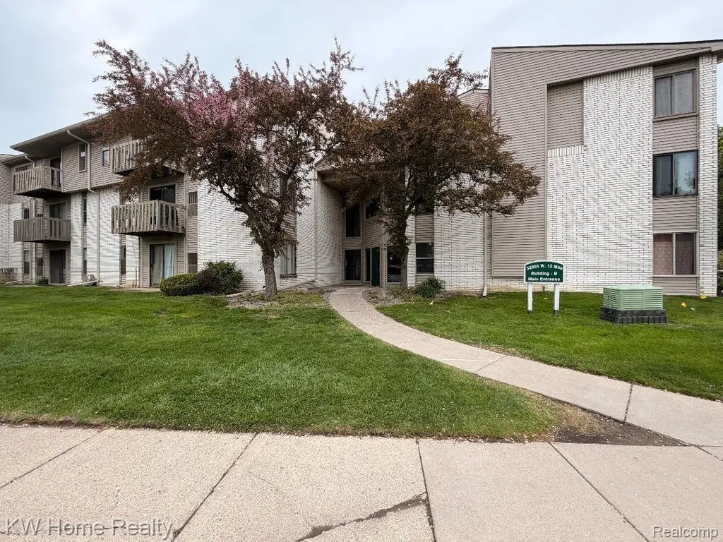 32005 W 12 Mile Rd #204