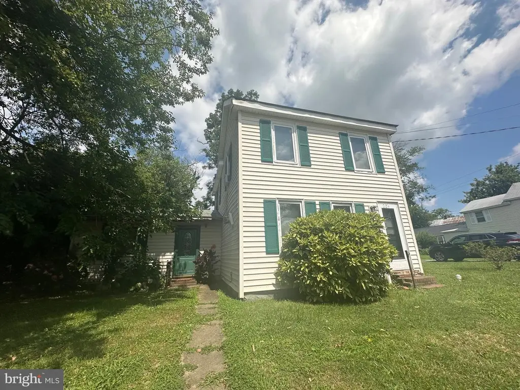 234 N College Ave