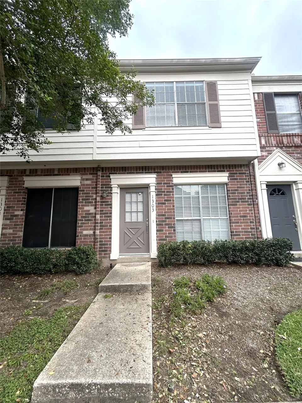 2910 Grants Lake Blvd #1303