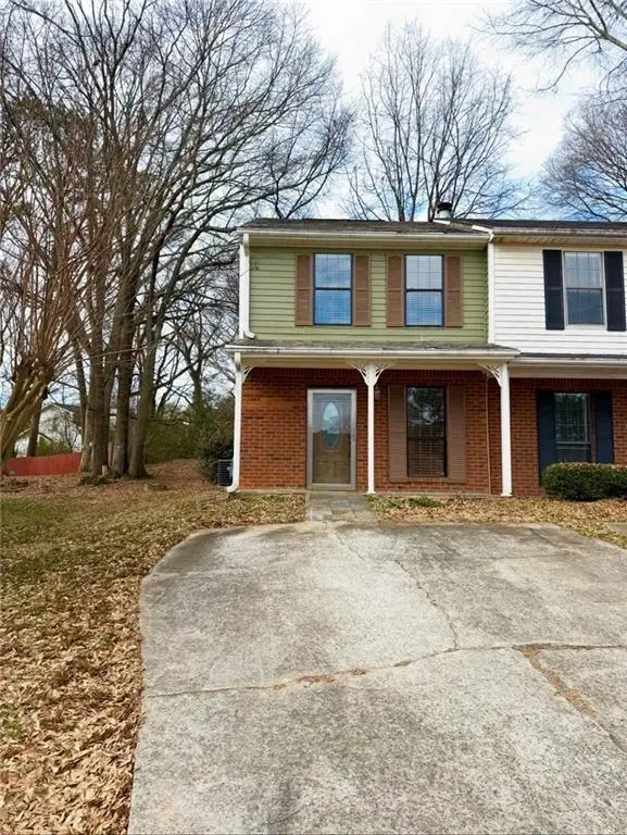 1555 Springleaf Ct