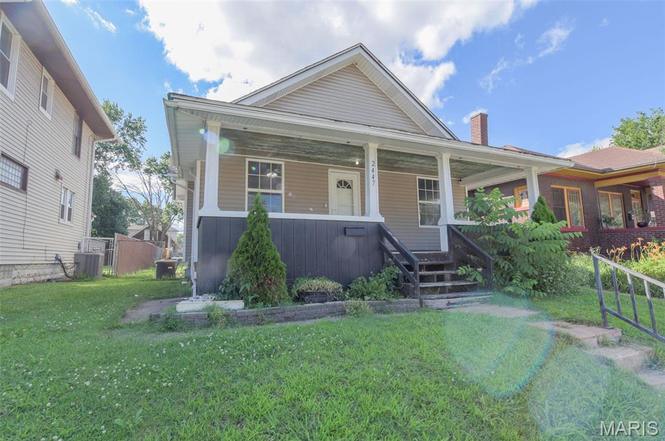 2447 Delmar Ave