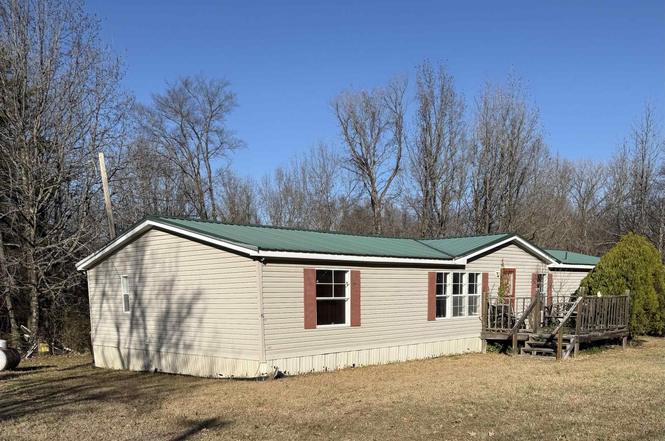 303 Evans Rd