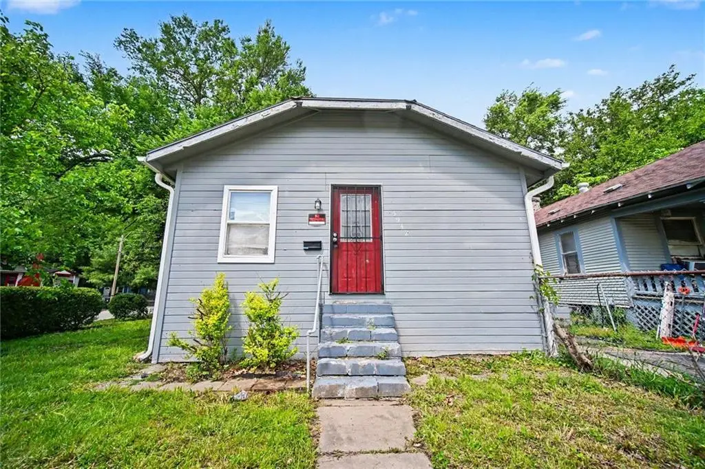 5942 Wabash Ave