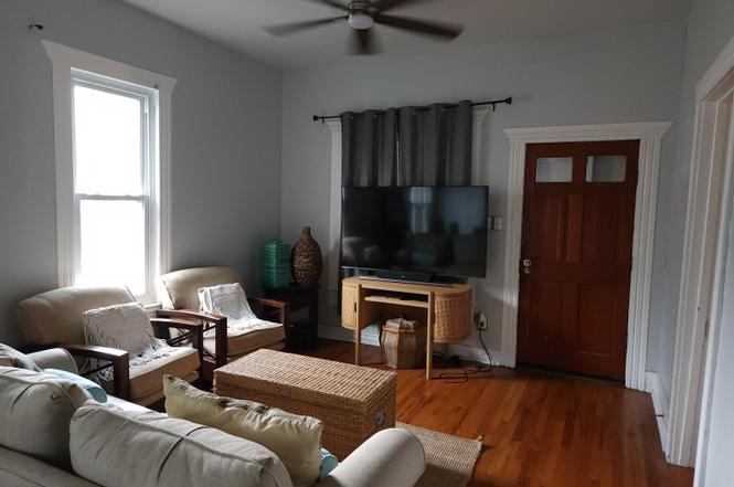 276 McDuff Ave S