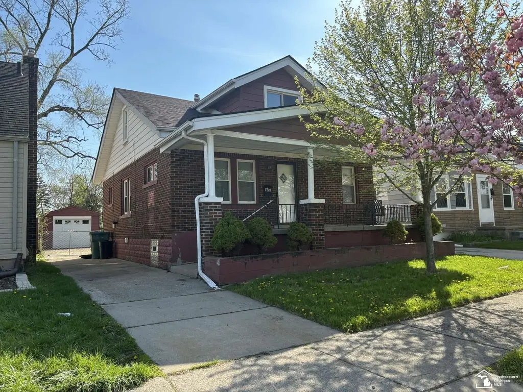 1053 Garfield Ave