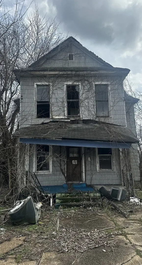 811 22nd St
