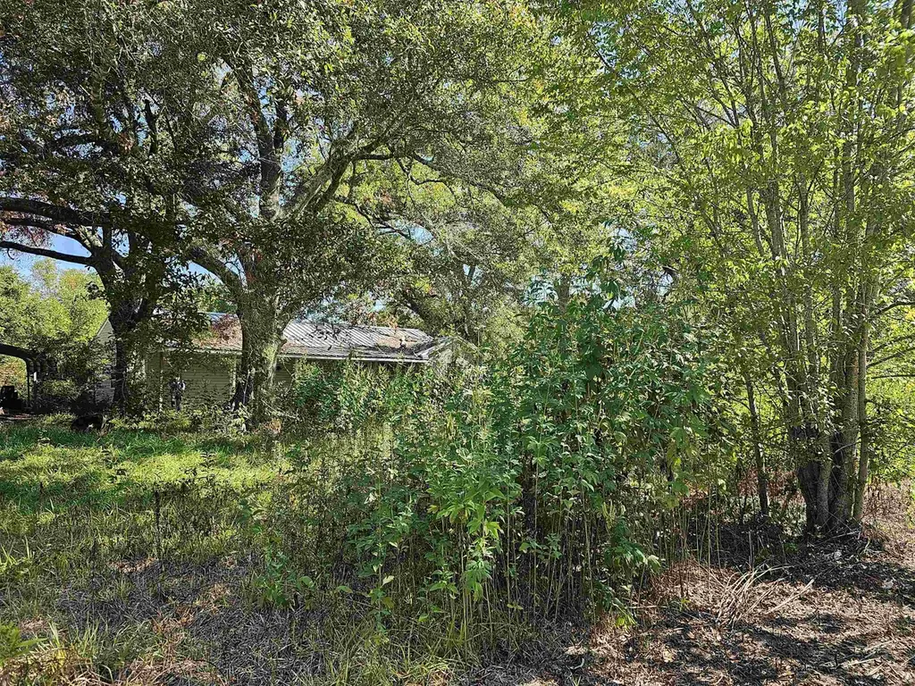 7880 Shady Ln