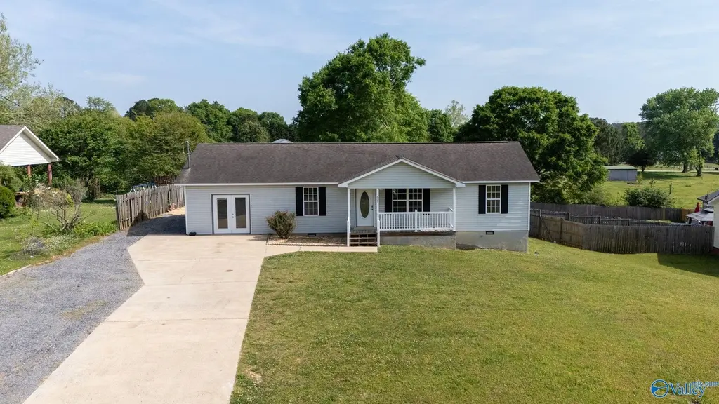 3957 Beulah Rd