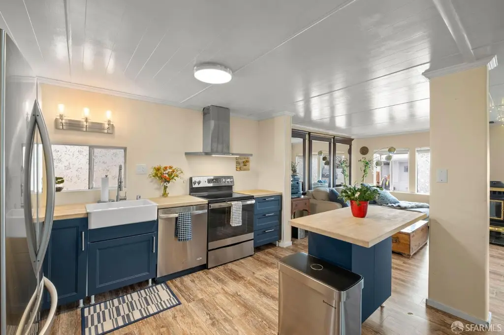 42 Galloway Dr