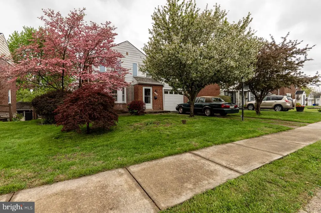 1414 Sunset Dr