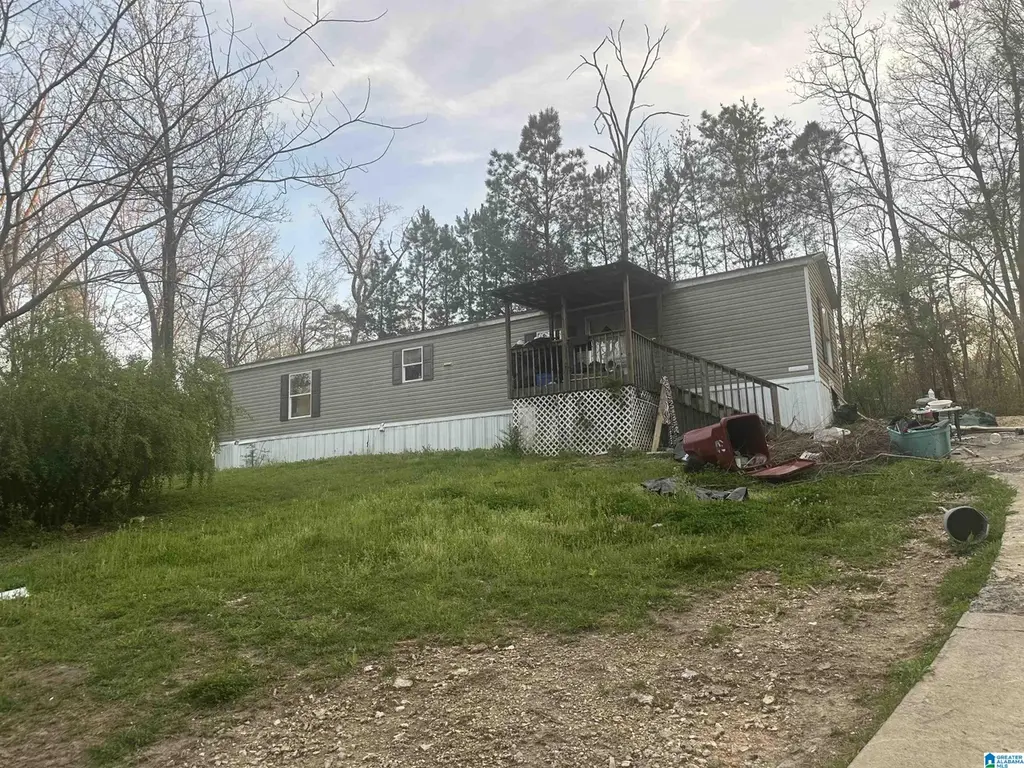 6844 Bradshaw Ln