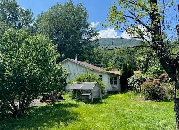 244 Upper Samsonville Rd